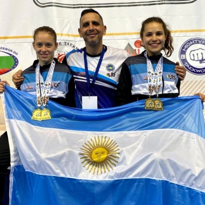 Profesor del Mariano Moreno entrena a la Selección que consiguió 33 medallas de oro